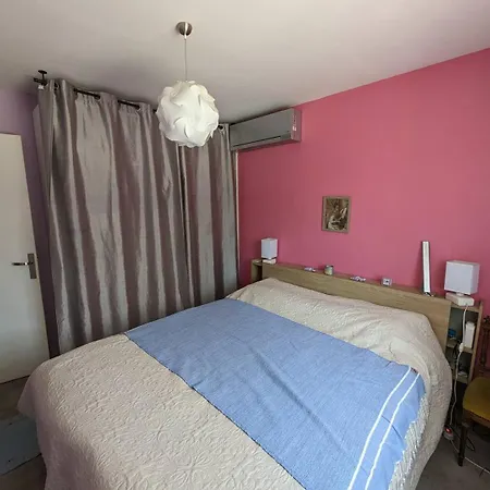 En Rez De Jardin, 2 Chambres, Plage Et Commerces A 5 Minutes A Pied Lägenhet